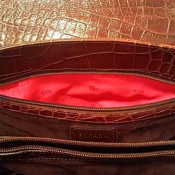 🤩🤩🤩PRICE REDUCED!!!🤩🤩🤩 ESCADA CROCODILE PRINT LEATHER HANDBAG - Picture 5 of 7